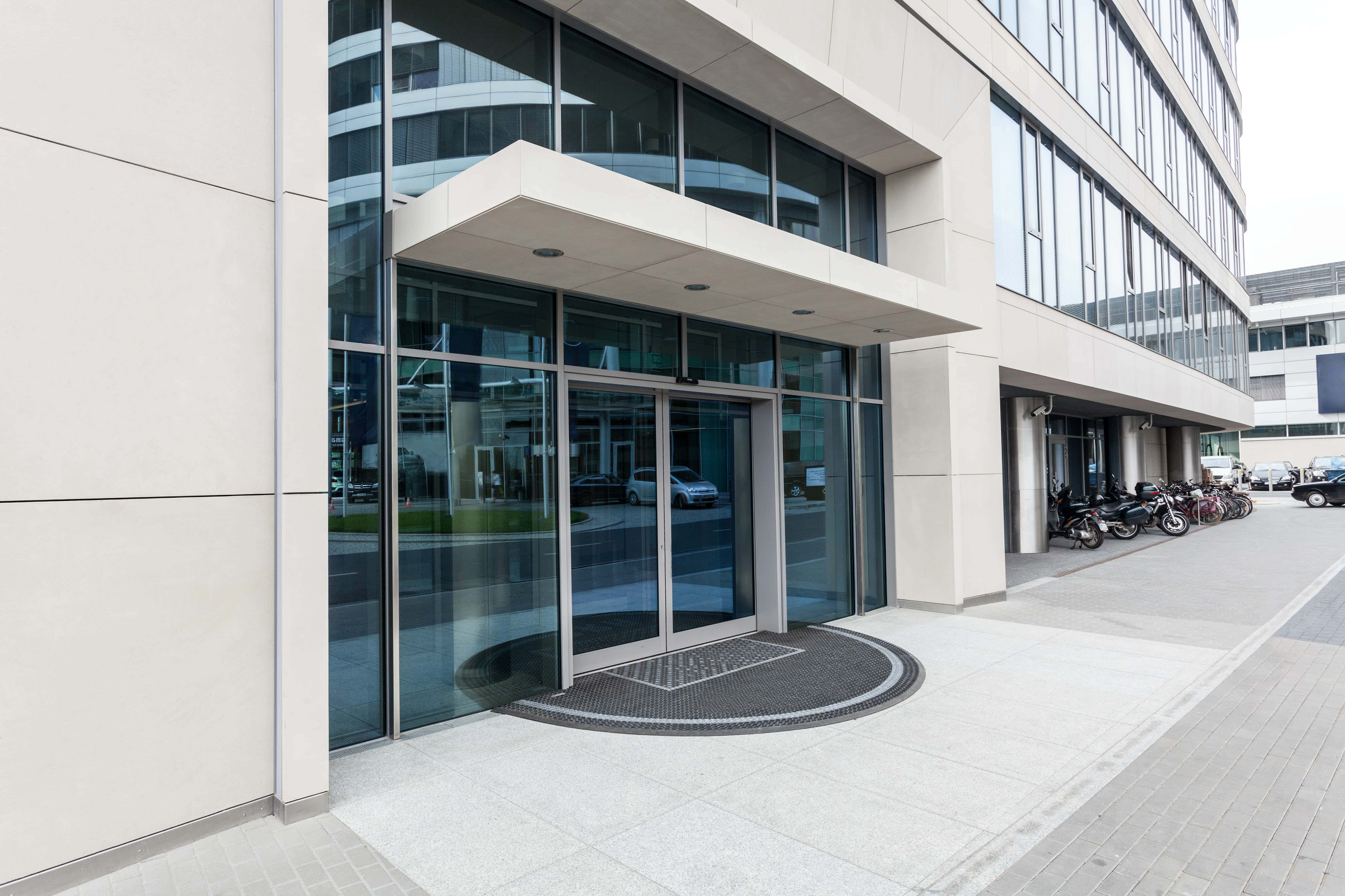 Entrance Doors AdobeStock 52532719